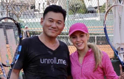 Two hours playing today with Mikitani. 
(I know, a tad too much pink!) Shak 
