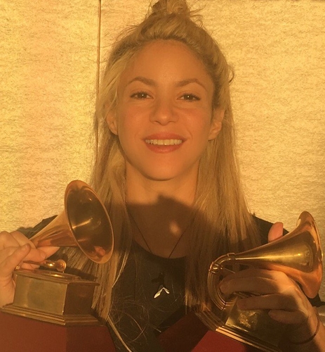 Thanks to my fans for these two Grammys, @carlosvives, Afo Verde, my team, my angels Sasha and Milan and the love of my life, @3gerardpique.

Gracias a mi pÃºblico por estos 2 Grammy's, a @carlosvives, a Afo, a  mi equipo, a mi vida @3gerardpique y a mis angelitos Sasha y Milan!
