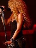 Shakira_SM788316029.jpg