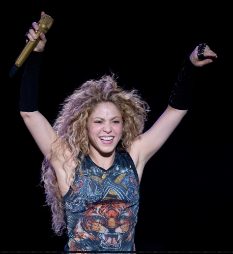 www_shakirabrasil_com00004.jpg