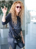 www_shakirabrasil_com00014.jpg