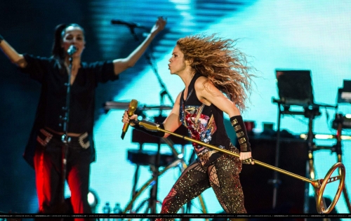 www_shakirabrasil_com00003.jpg