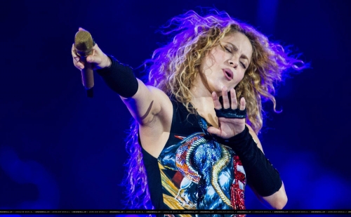 www_shakirabrasil_com00011.jpg