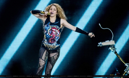 www_shakirabrasil_com00014.jpg