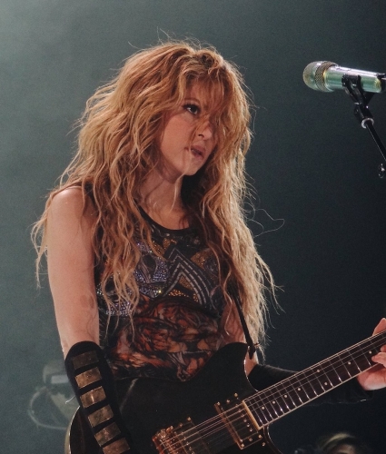 www_shakirabrasil_com00013.jpg