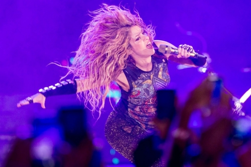 www_shakirabrasil_com00021.jpg