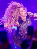 www_shakirabrasil_com00021.jpg