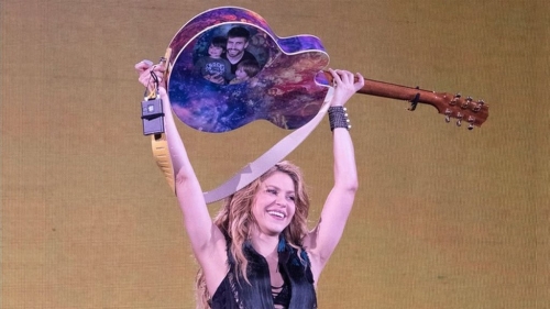 www_shakirabrasil_com00019.jpg