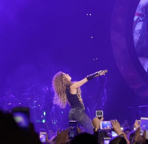 www_shakirabrasil_com00001.jpg