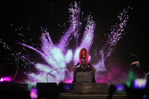 www_shakirabrasil_com00024.jpg