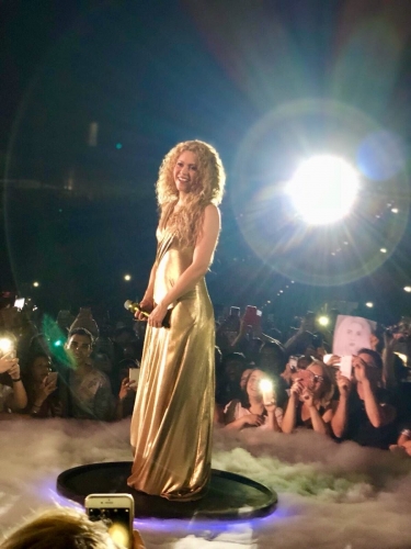 www_shakirabrasil_com00030.jpg