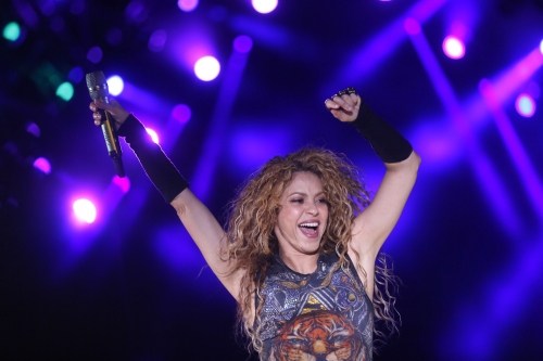 www_shakirabrasil_com~04.jpg