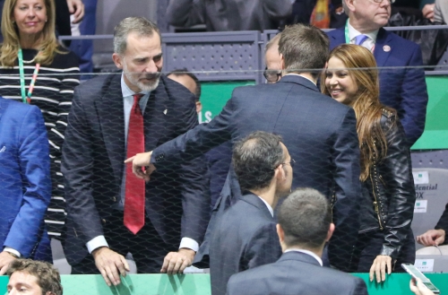 shakirabrasil_com~36.jpg