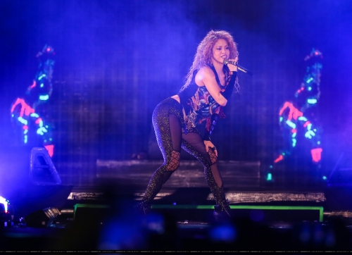 www_shakirabrasil_com000037.jpg