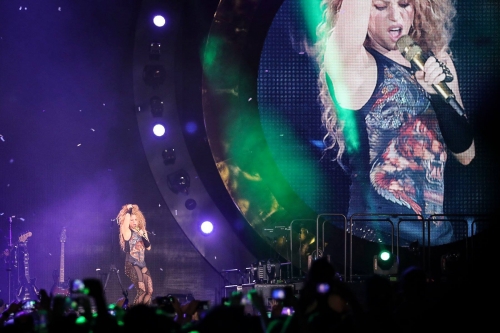 www_shakirabrasil_com~45.jpg
