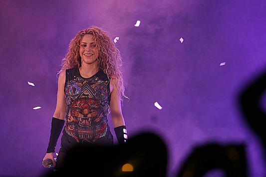 www_shakirabrasil_com~08.jpg