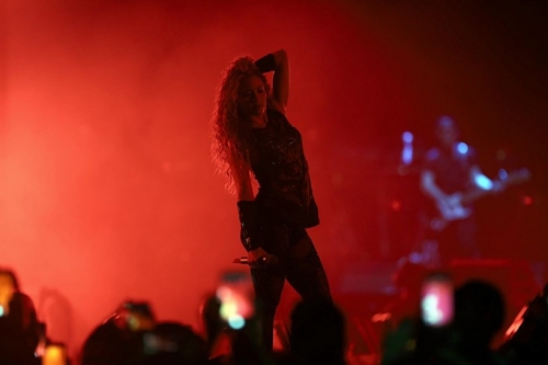 www_shakirabrasil_com~05.jpg