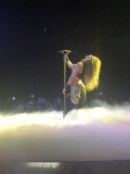 www_shakirabrasil_com~09.jpg
