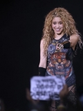 www_shakirabrasil_com~10.jpg