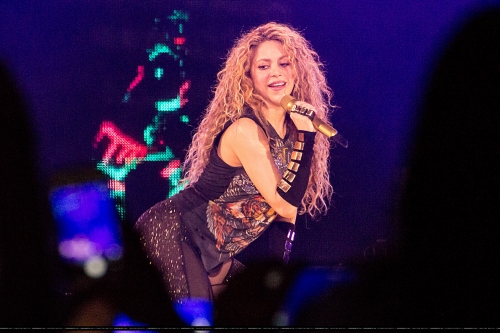 www_shakirabrasil_com00001.jpg