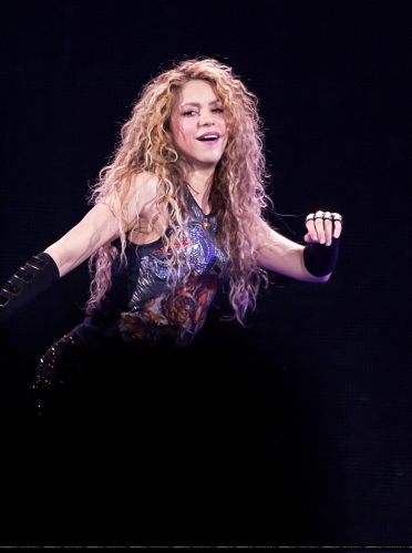 www_shakirabrasil_com00010.jpg
