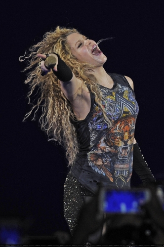 www_shakirabrasil_com00022.jpg