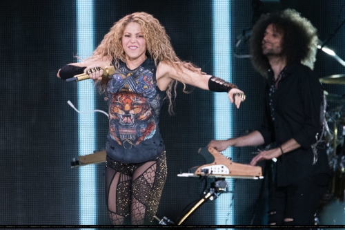 www_shakirabrasil_com00056.jpg