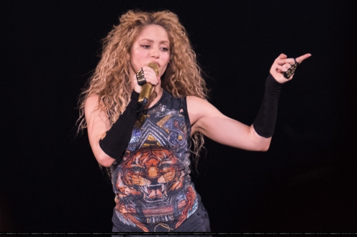 www_shakirabrasil_com00082.jpg