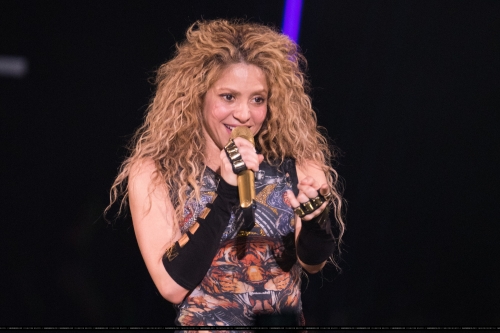 www_shakirabrasil_com00086.jpg