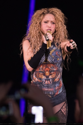 www_shakirabrasil_com00088.jpg