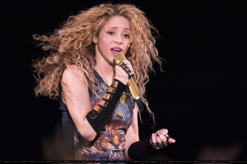 www_shakirabrasil_com00092.jpg