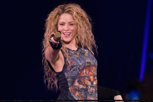 www_shakirabrasil_com00094.jpg