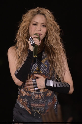 www_shakirabrasil_com00030.jpg