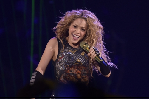 www_shakirabrasil_com00031.jpg