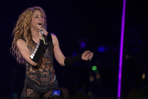 www_shakirabrasil_com00032.jpg