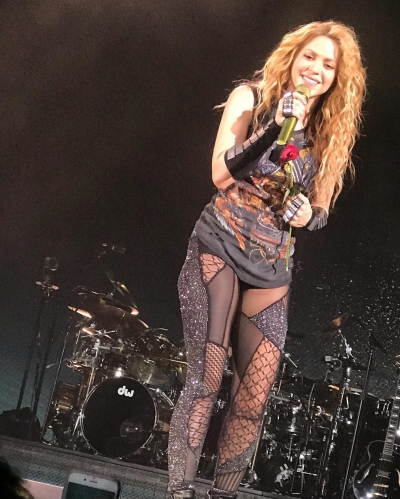 www_shakirabrasil_com000009.jpg