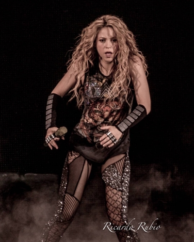 www_shakirabrasil_com000027.jpg