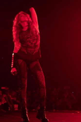 www_shakirabrasil_com000034.jpg