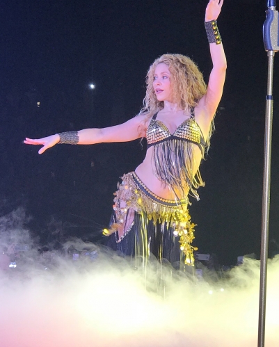 www_shakirabrasil_com00007.jpg
