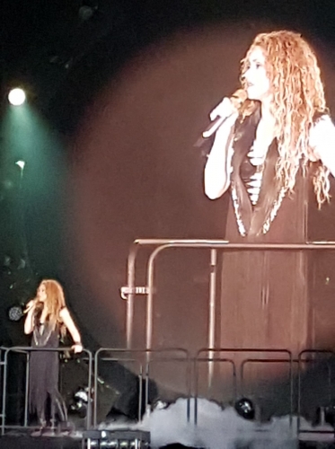 www_shakirabrasil_com00027.jpg