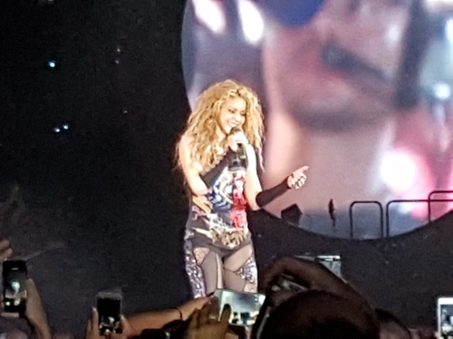 www_shakirabrasil_com00028.jpg