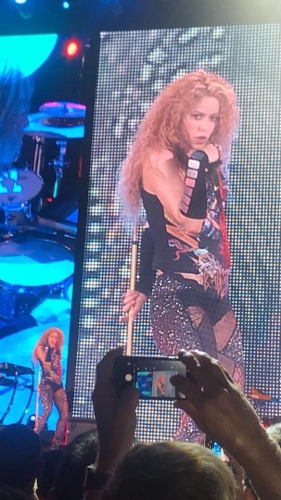 www_shakirabrasil_com00044.jpg