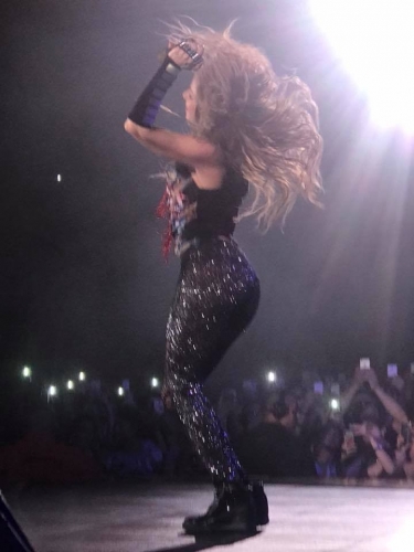 www_shakirabrasil_com00061.jpg