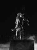 www_shakirabrasil_com~12.jpg
