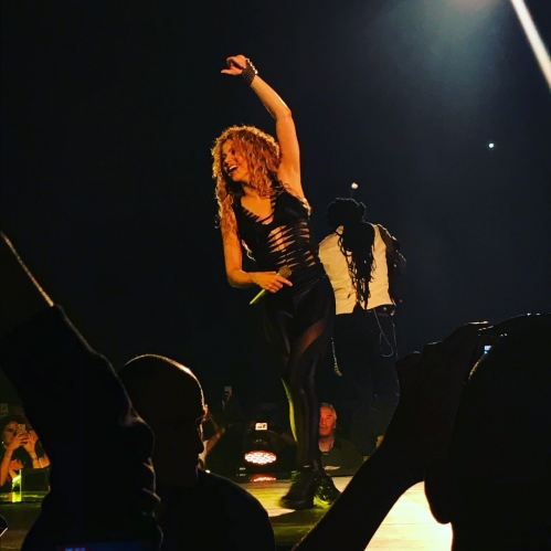 www_shakirabrasil_com000016.jpg