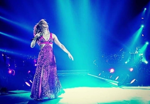 www_shakirabrasil_com000031.jpg