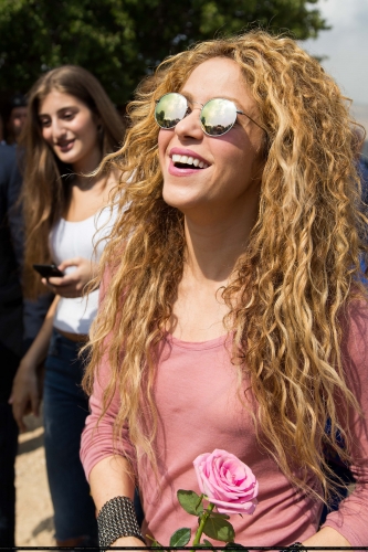 www_shakirabrasil_com000019.jpg