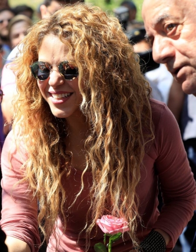 www_shakirabrasil_com000033.jpg