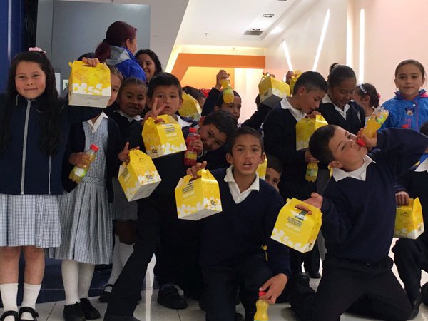 03 de MarÃ§o de 2016 - Hoje os estudantes da @fpiesdescalzos assistiram #Zootopia graÃ§as ao #CompromissoDisney! Eles estavam ZOOPER animados! 2

Today the @fpiesdescalzos students watched #Zootopia thanks to #CompromisoDisney! They were ZOOPER excited! 

Hoy los alumnos de la @fpiesdescalzos vieron #Zootopia gracias a #CompromisoDisney! CÃ³mo ven, estÃ¡n ZOOPER felices! 
