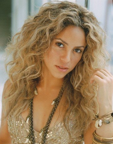 _www_shakirabrasil_com__001~2.jpg